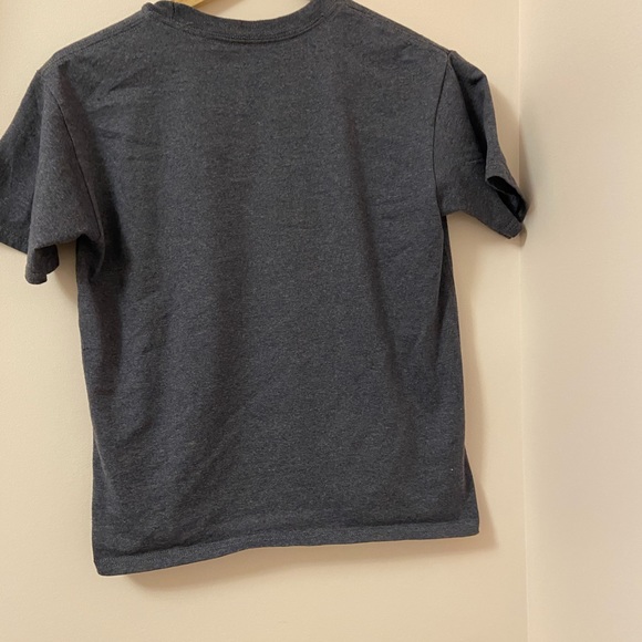 Fruit of the Loom Hawaii T-shirt. Size:10-12 boys - Picture 2 of 4